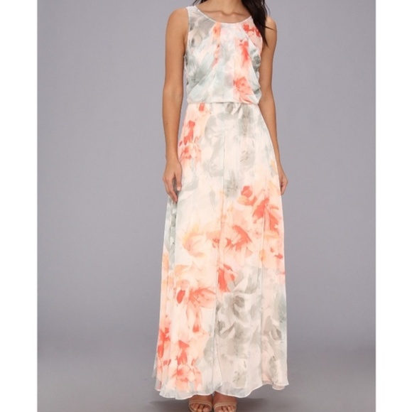 Vince Camuto Elegant Maxi Dress - Picture 1 of 8
